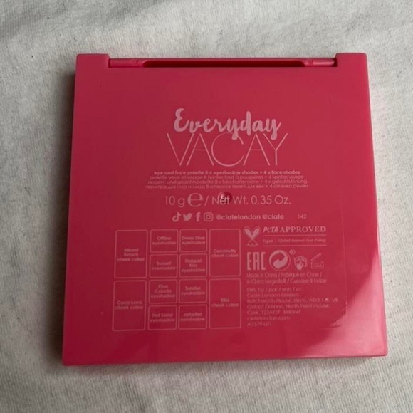 Ciate London Everyday Vacay Palette
Multi-use Face and Eye Palette - Picture 2 of 3